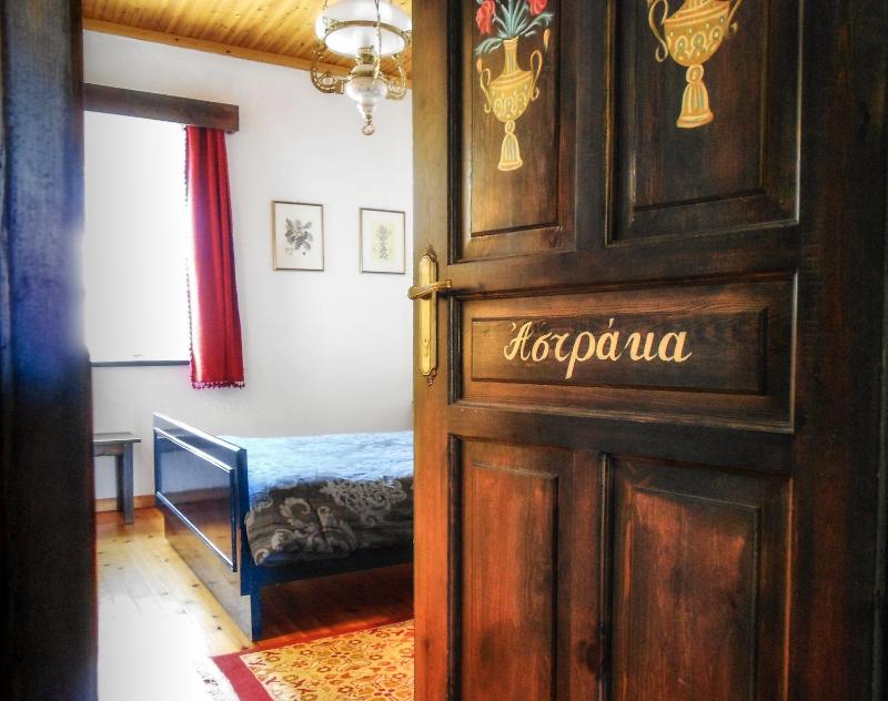 Double Room with Mountain View image 3