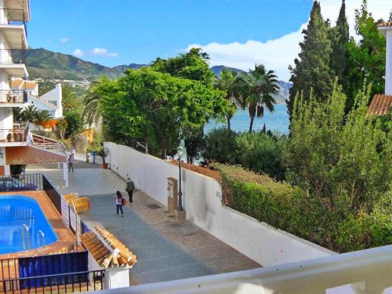 Apartment with Sea View image 4