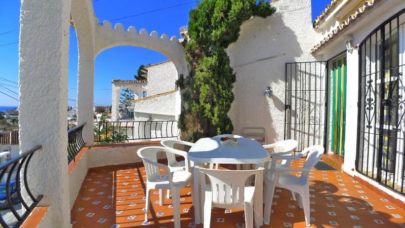 Los Almendros - image 34