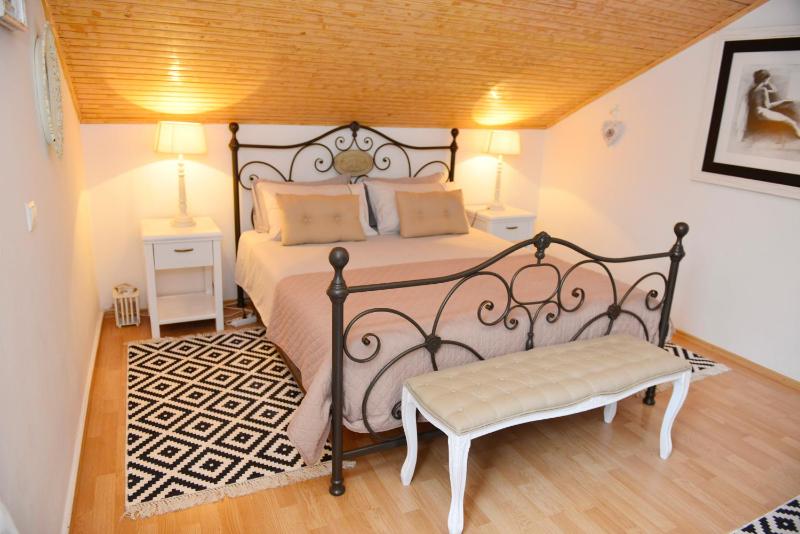 Apartment with Balcony image 3