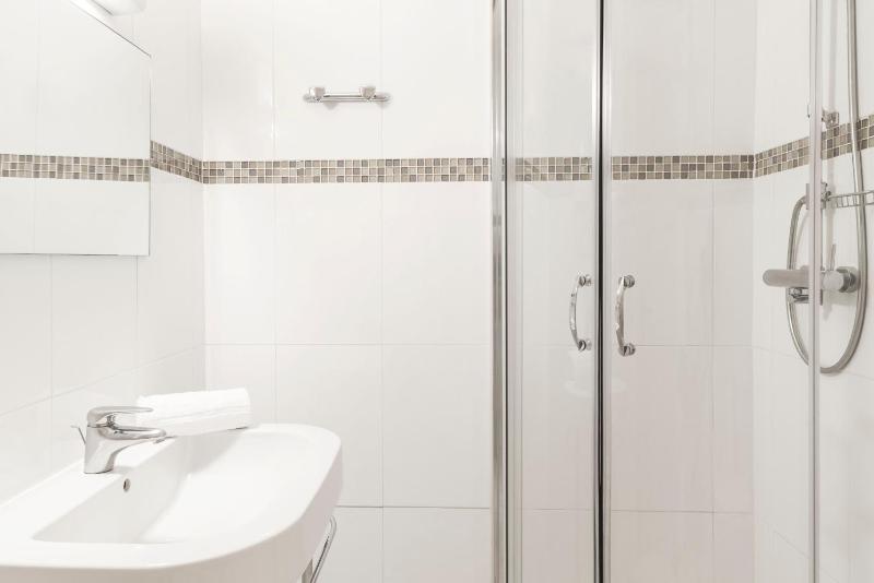 Grand Hôtel Dauphiné Toulon Boutique Hôtel & Suites - image 38