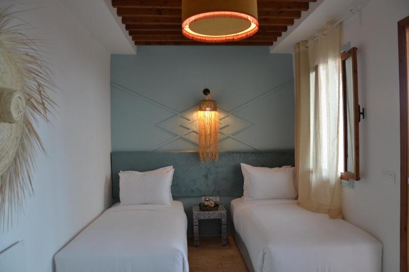 Riad Louane - image 5