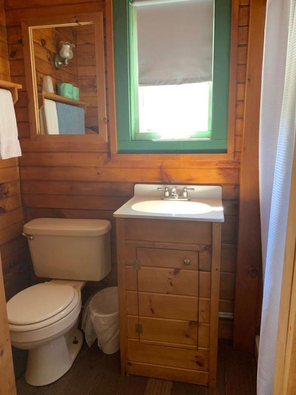 Double Room with Pool View image 3
