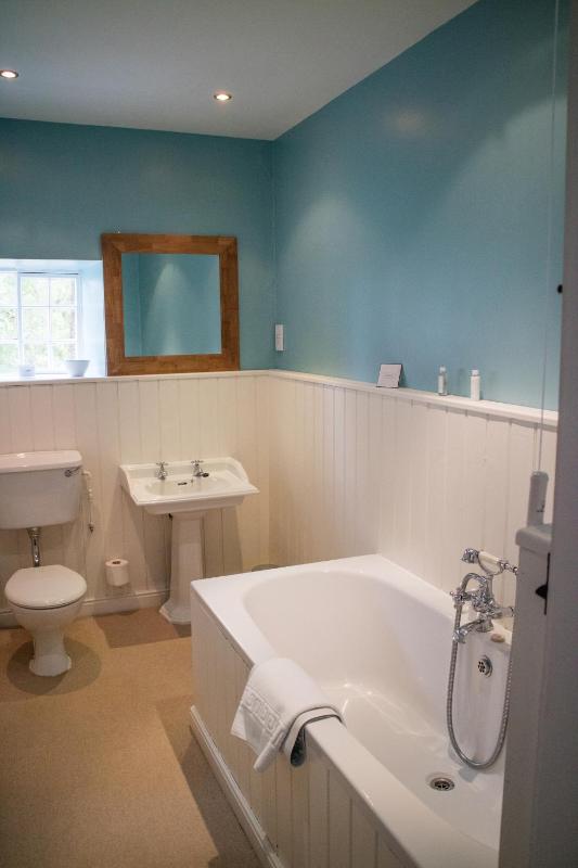 Three-Bedroom House image 3