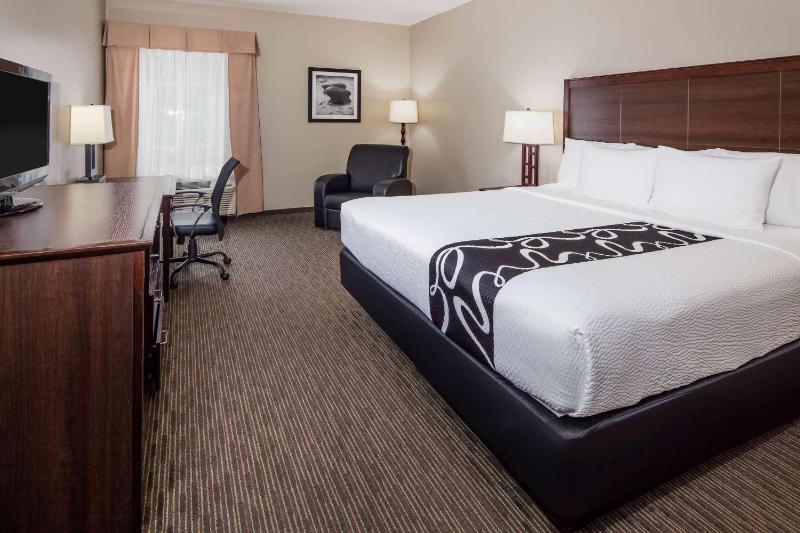 King Room image 2