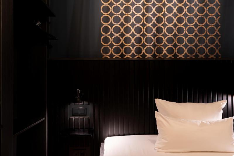 Comfort Single Room image 2