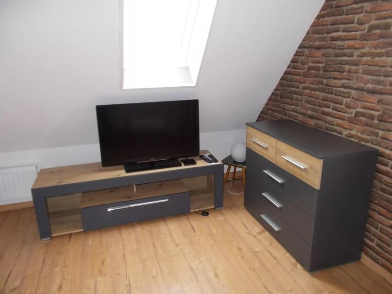 One-Bedroom Apartment (Pets not allowed) image 2