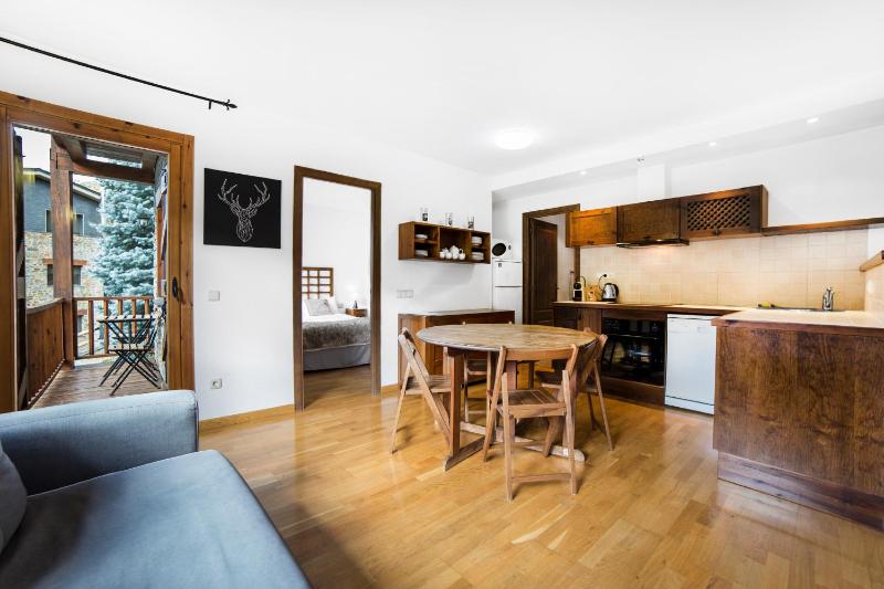 Two-Bedroom Apartment with Balcony image 1