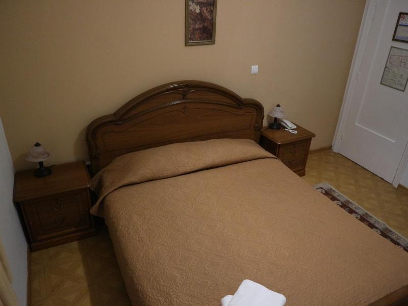 Single Room image 1