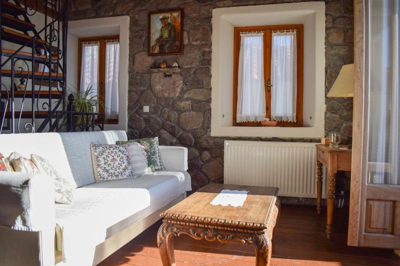 Two Bedroom House image 3