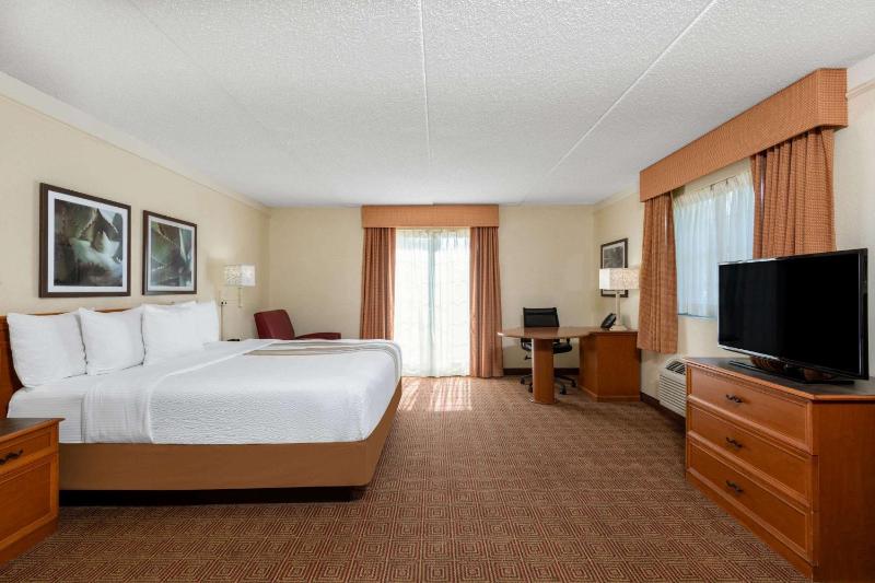 Executive King Room