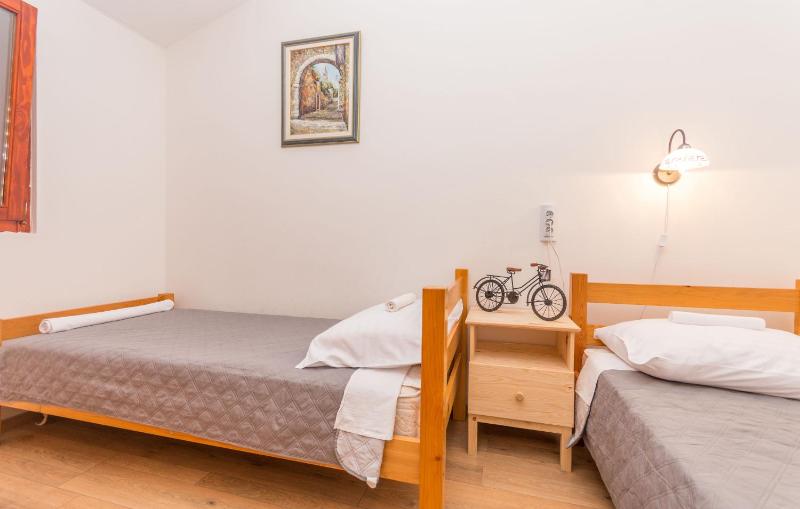 Three-Bedroom Holiday Home  image 3