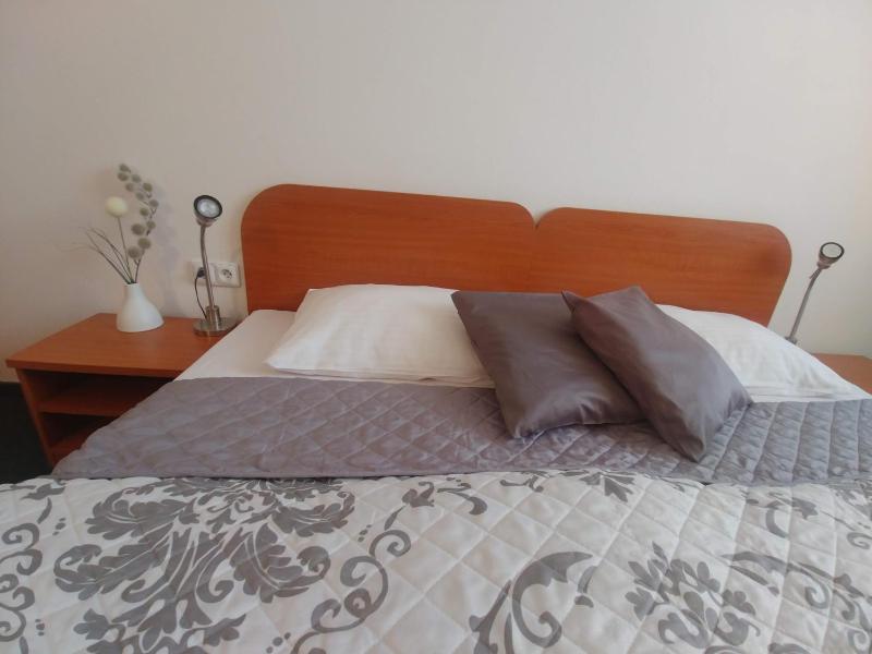 Small Double Room image 3