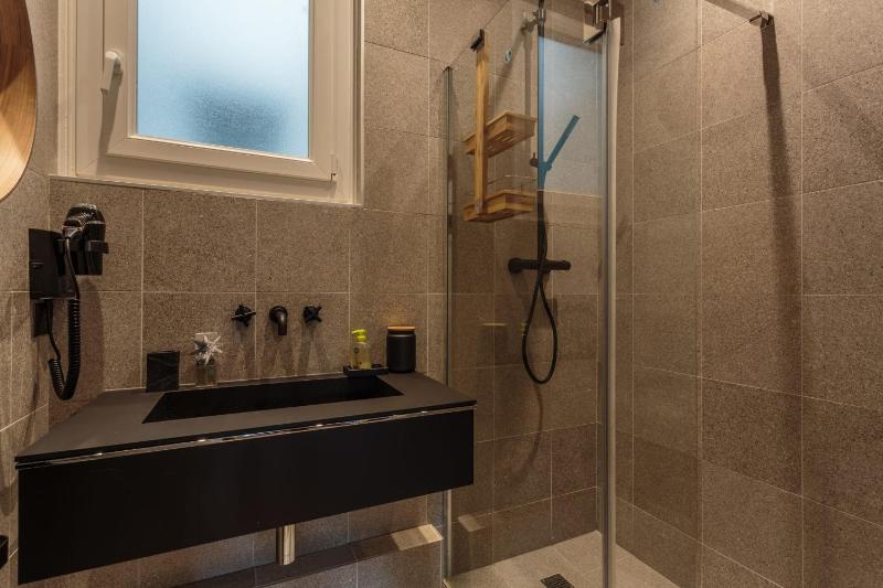 IMPERIAL Apartment in the center of Biarritz close to the beach - image 19
