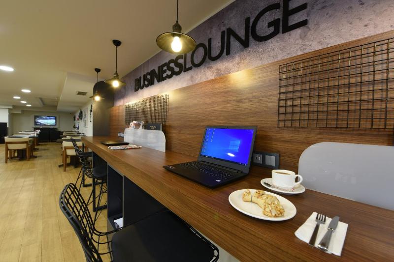 Asal Hotel - image 11