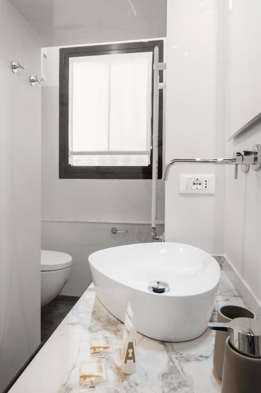 Flats4Rent Casa di Tea - image 7