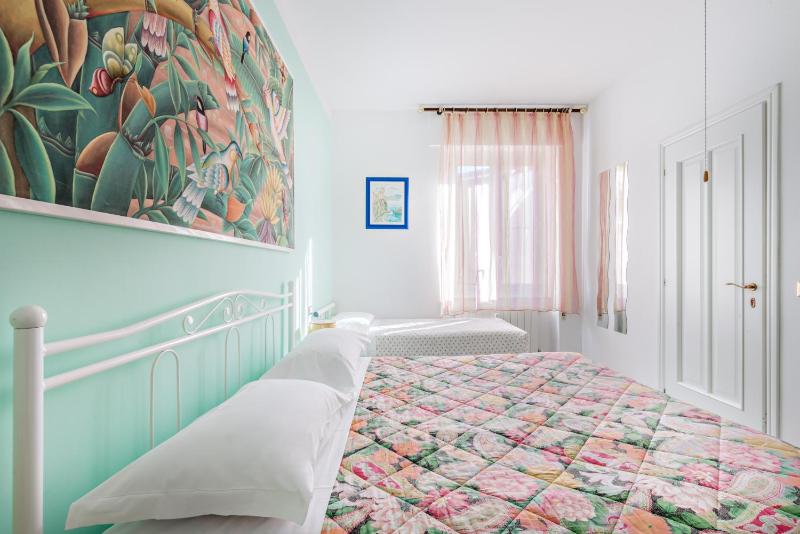 Triple Room image 1