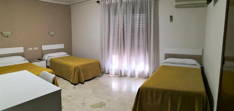 Triple Room - Exterior image 4