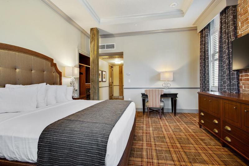 The Brakeman Hotel - image 3