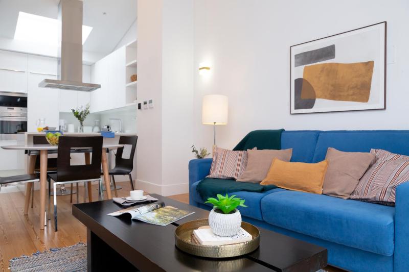 Apartment image 4