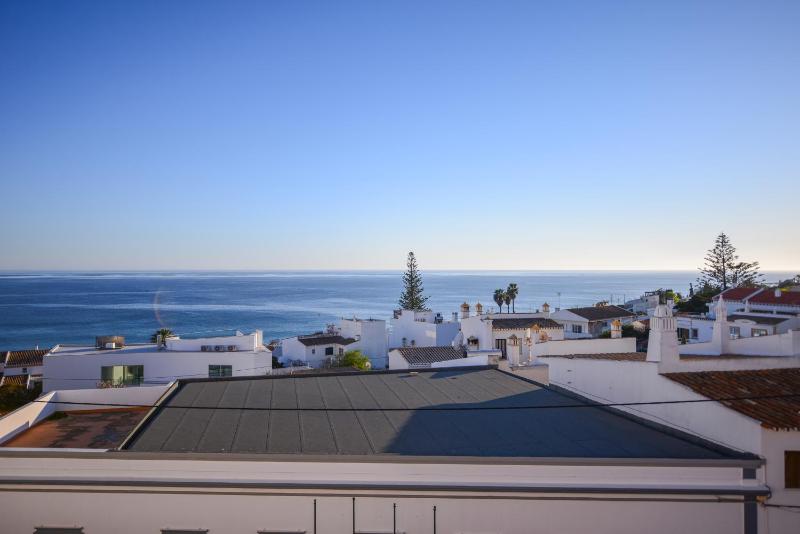 SEAFRONT LUZ APARTMENT - image 7