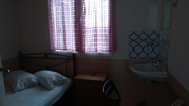 SAN REMO HOSTEL - image 5