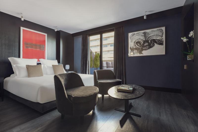 Family Room with Balcony image 4