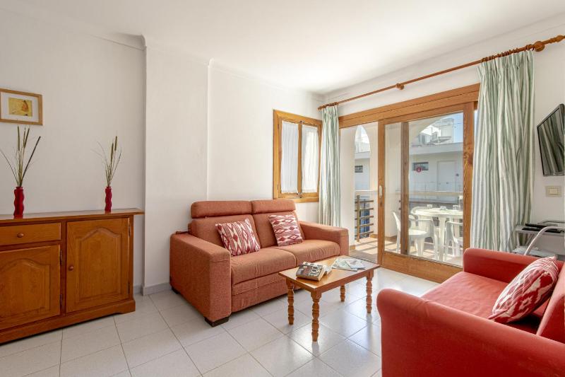 Apartment image 2