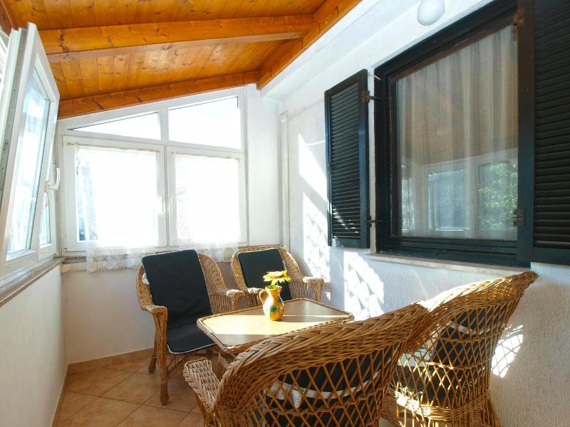 Apartment image 3