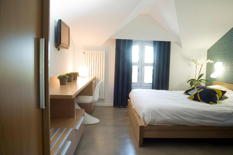 Superior Double Room image 2