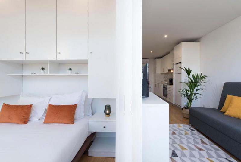 Apartment Boavista Roundabout by Sweet Porto - image 7
