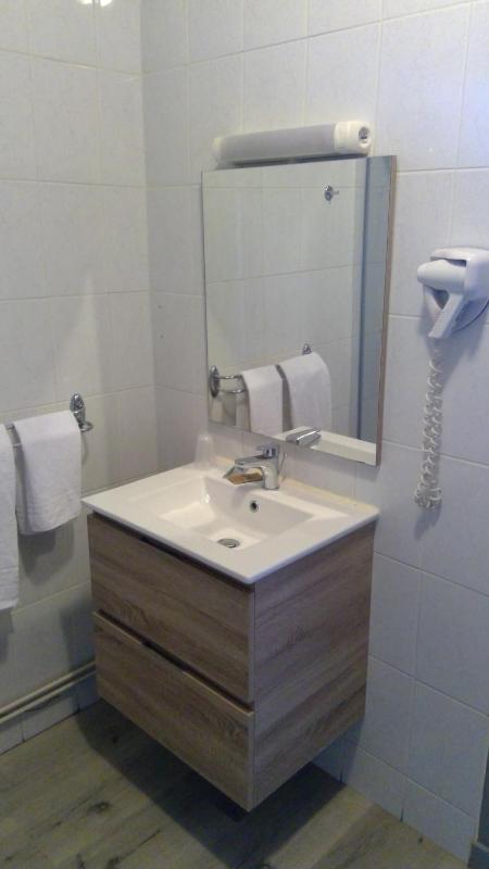 Double or Twin Room image 2