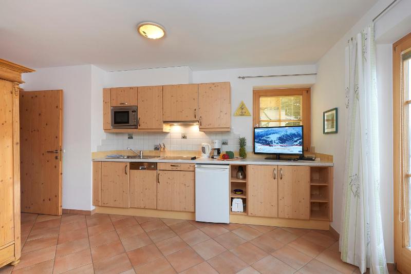 Standard Two-Bedroom Apartment with Balcony image 1