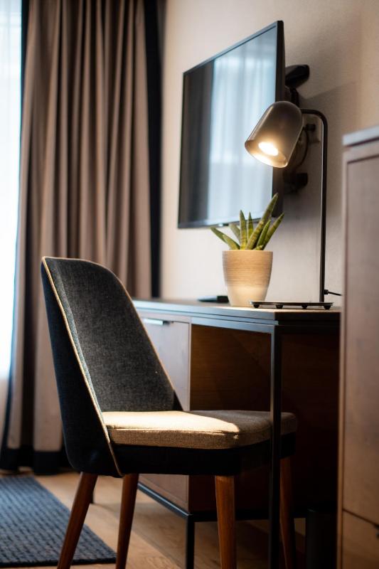 Standard Single Room image 2