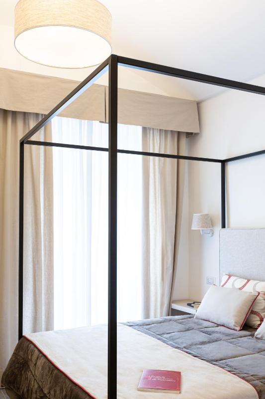 Superior Apartment image 3