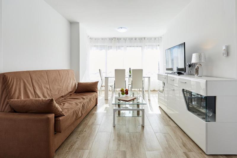 Sonrisa Apartments - image 30