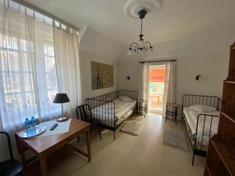 Twin Room with Balcony image 1