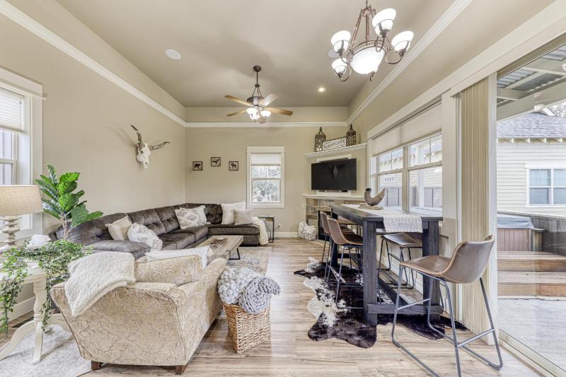 Three Bedroom House image 1
