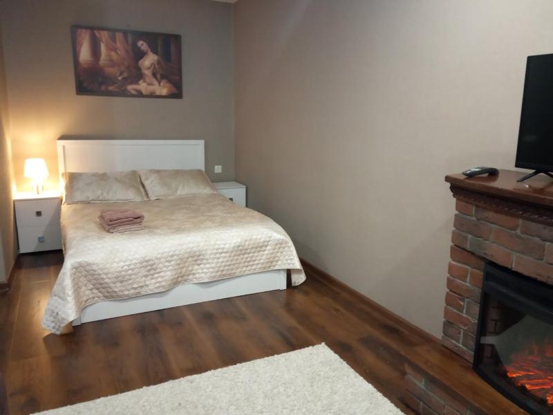 Apartment image 3
