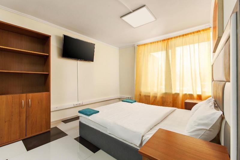 Budget Double Room image 2