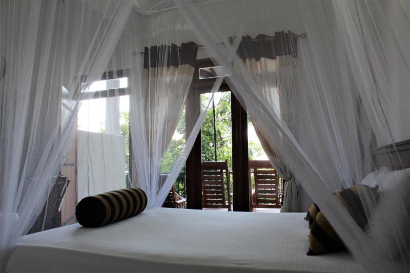Amado Homestay Ella - image 44