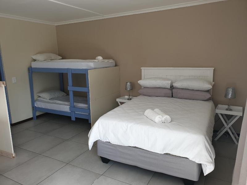 Amakaya Backpackers Travellers Accommodation - image 4