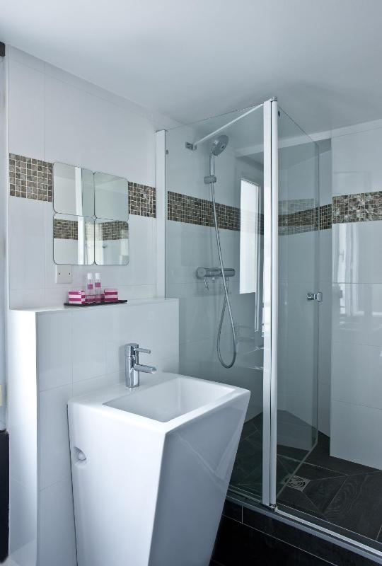 Superior Room image 2