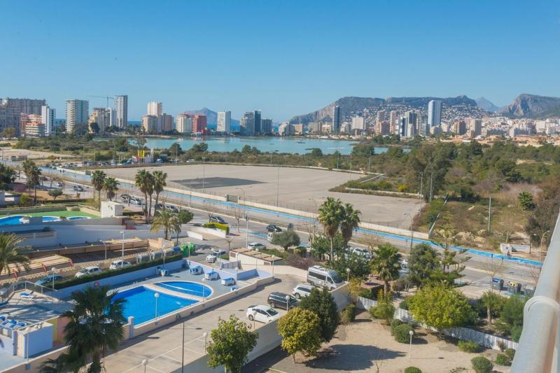 36 Avenida Juan Carlos I - image 9
