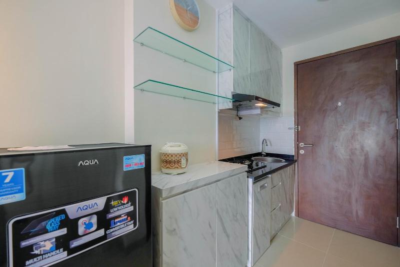 Cozy and Minimalist Studio Apartment @ Mustika Golf Residence By Travelio - image 13