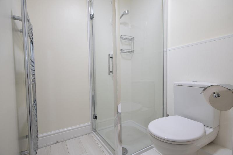 Double Room - First Floor image 1