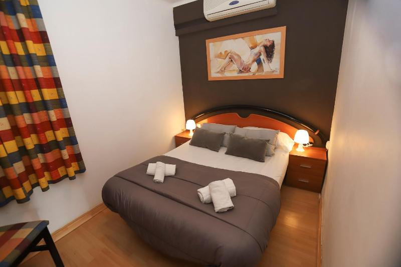 DIFFERENTFLATS Santa Rosa - image 12