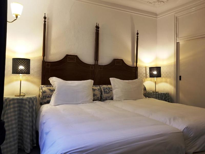 Standard Suite image 4