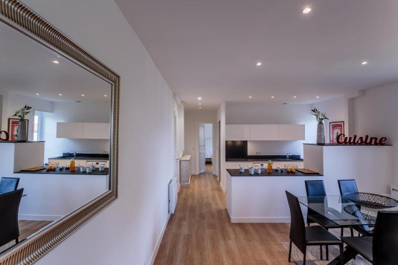 IZOKINA KEYWEEK 2 bedroom Apartment in Biarritz - image 2