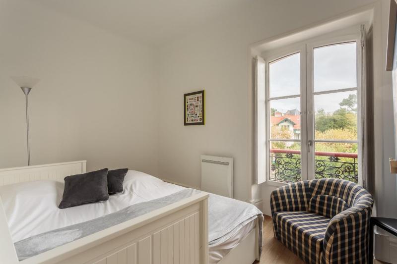 Apartment image 2